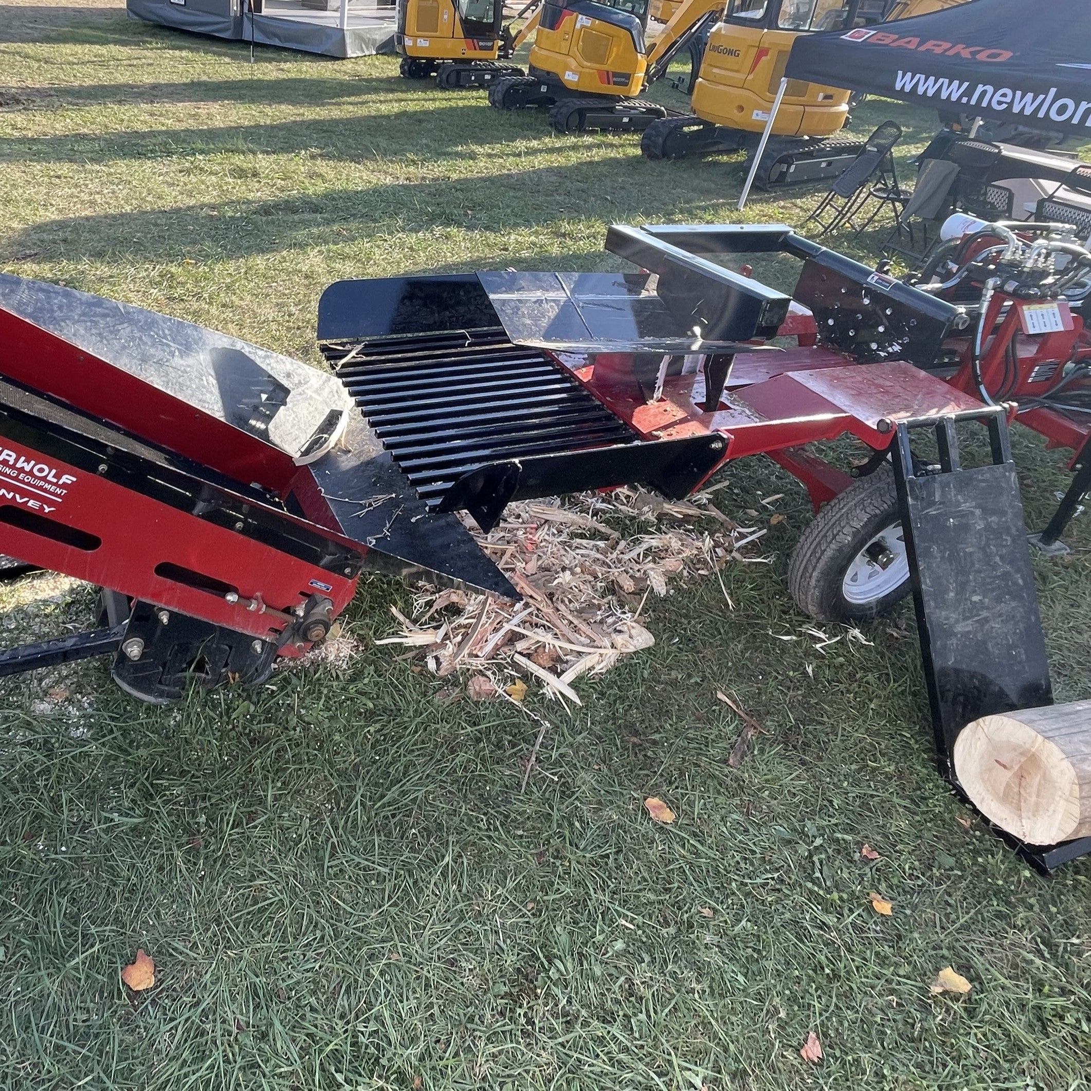 Brute force deals wood splitter